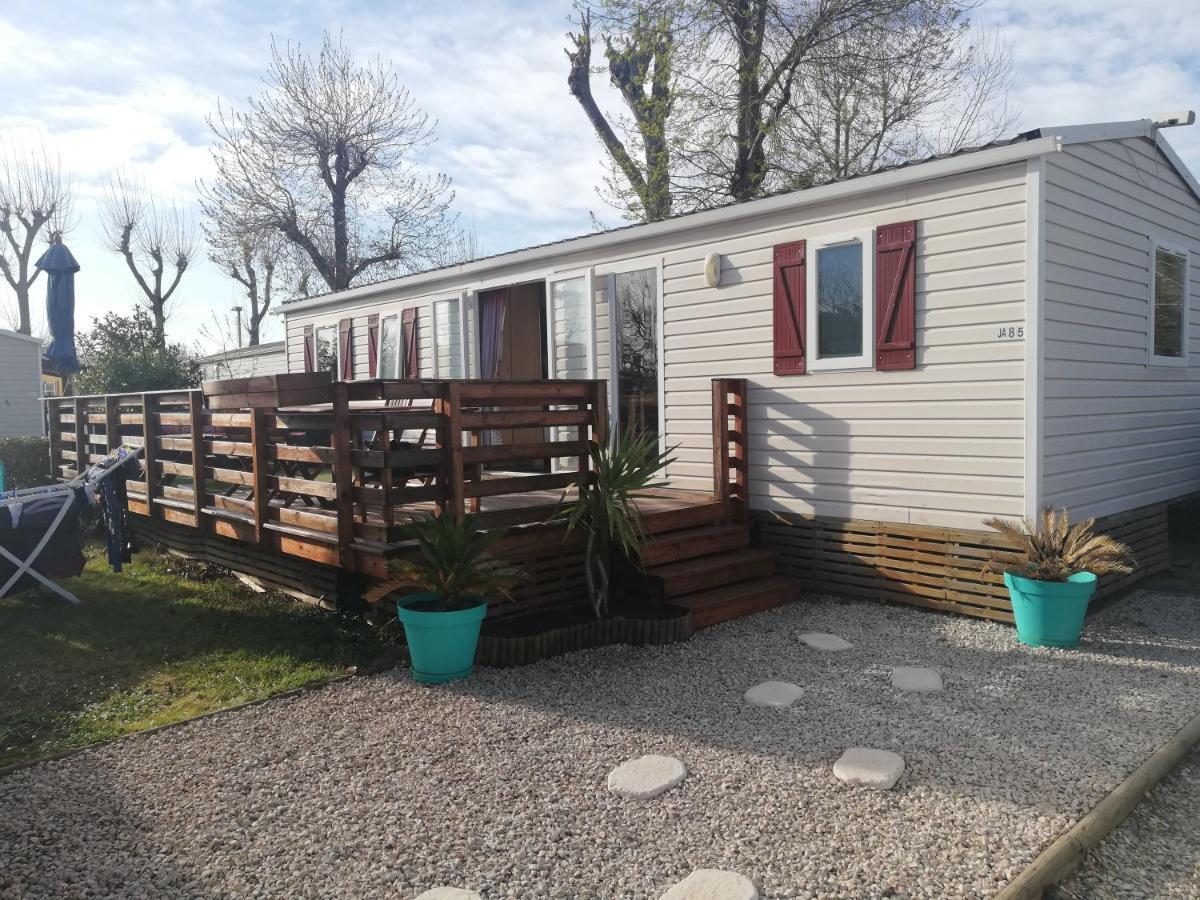 Grand Mobil Home 3Chbr 2Sdb Camping La Carabasse В'яс Екстер'єр фото